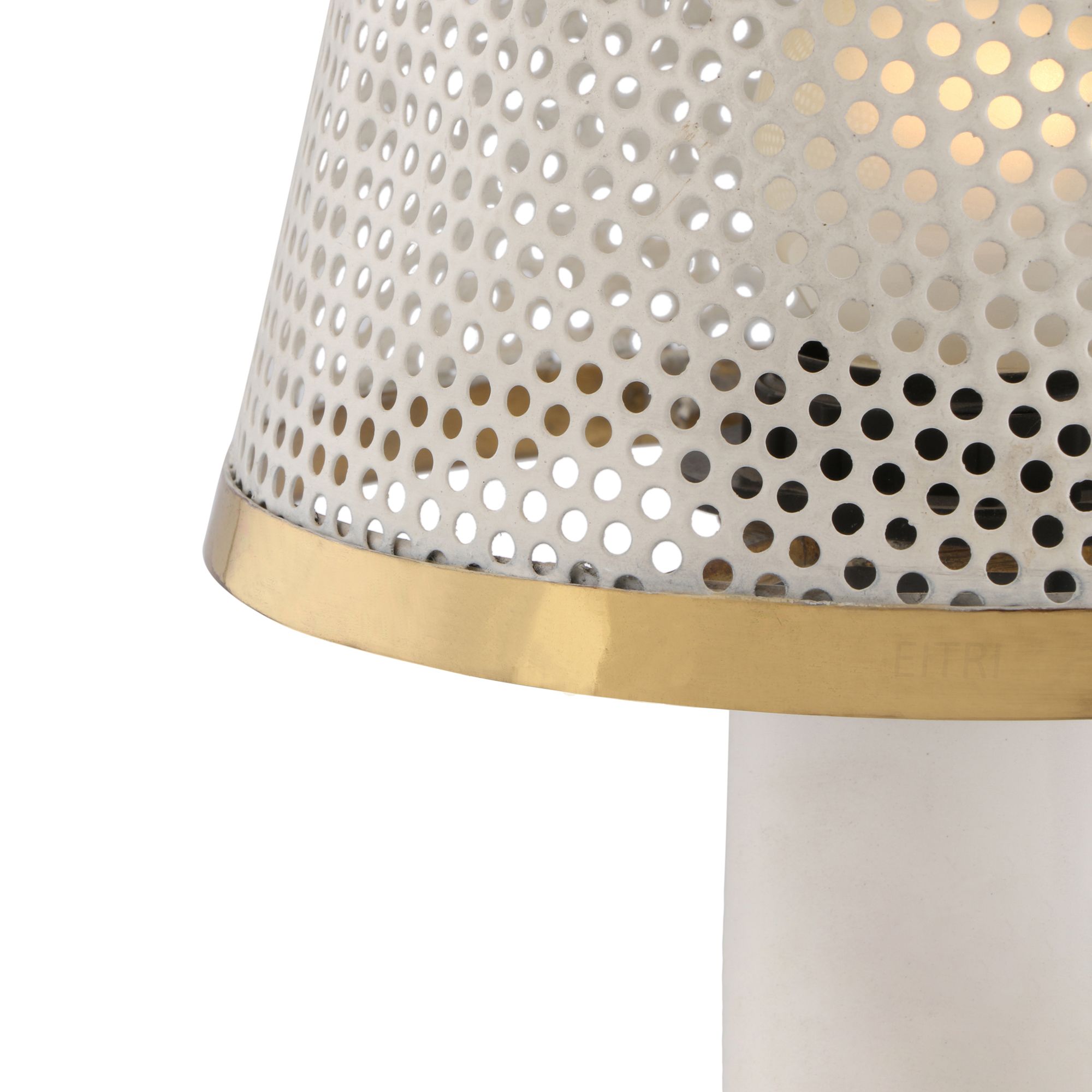 Lobo Table Lamp